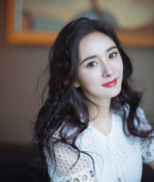 娱乐圈爆料迪丽热巴杨幂,娱乐圈的恩怨情仇